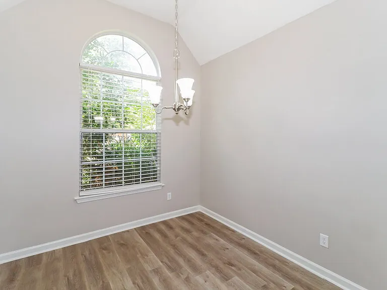 4930 Indian Walk Ln — Photo 6