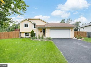 10416 Eagle St NW, Coon Rapids, MN 55433