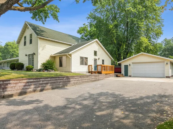 308 Summit Ave S, Sauk Rapids, MN 56379