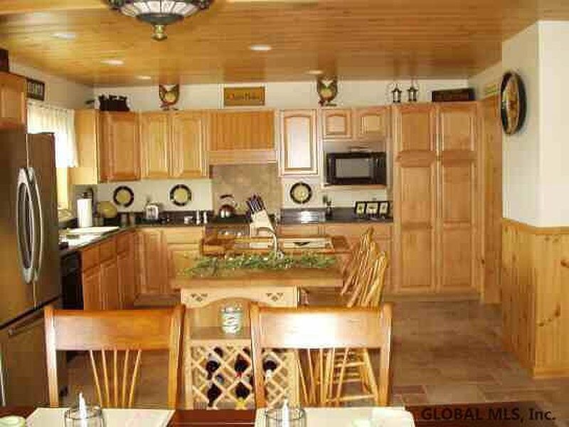 4th image of 63 Pointe Drive