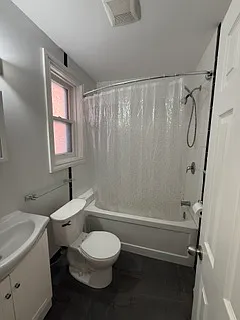 430 Maclaren St #1 — Photo 8