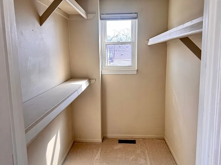 511 S Campbell Rd — Photo 16