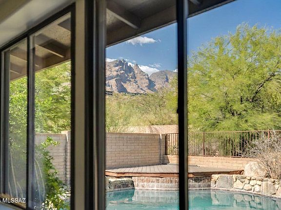 4th image of 3575 E Ventana Canyon Dr