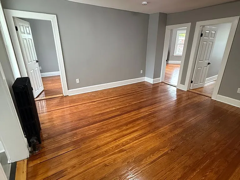 266 Linden St — Photo 5