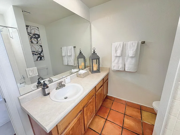 5010 E South Regency Cir — Photo 18