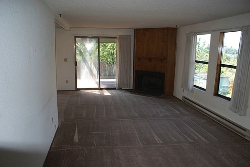 2nd image of 6008-B Beverly Ln