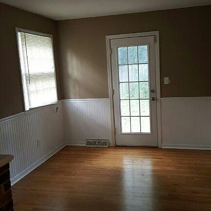 5th image of 8610 E 89th St