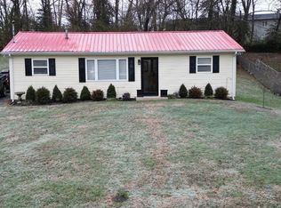 310 Valley St, Morristown, TN 37813