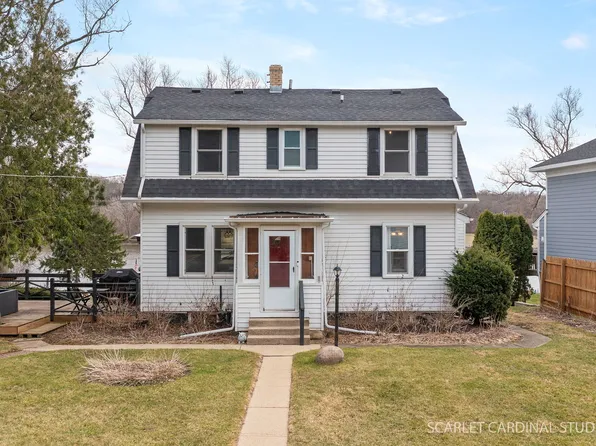 705 Spring Beach Way, Cary, IL 60013