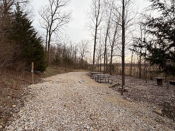 4th image of 7040 N Mississippi River Rd