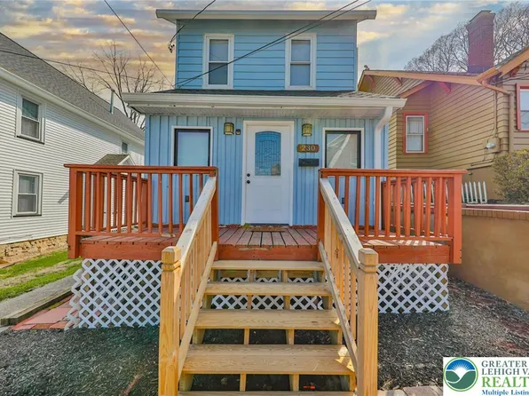 230 Chestnut St, Bangor, PA 18013