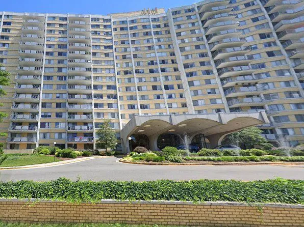 301 N Beauregard St APT 1410, Alexandria, VA 22312