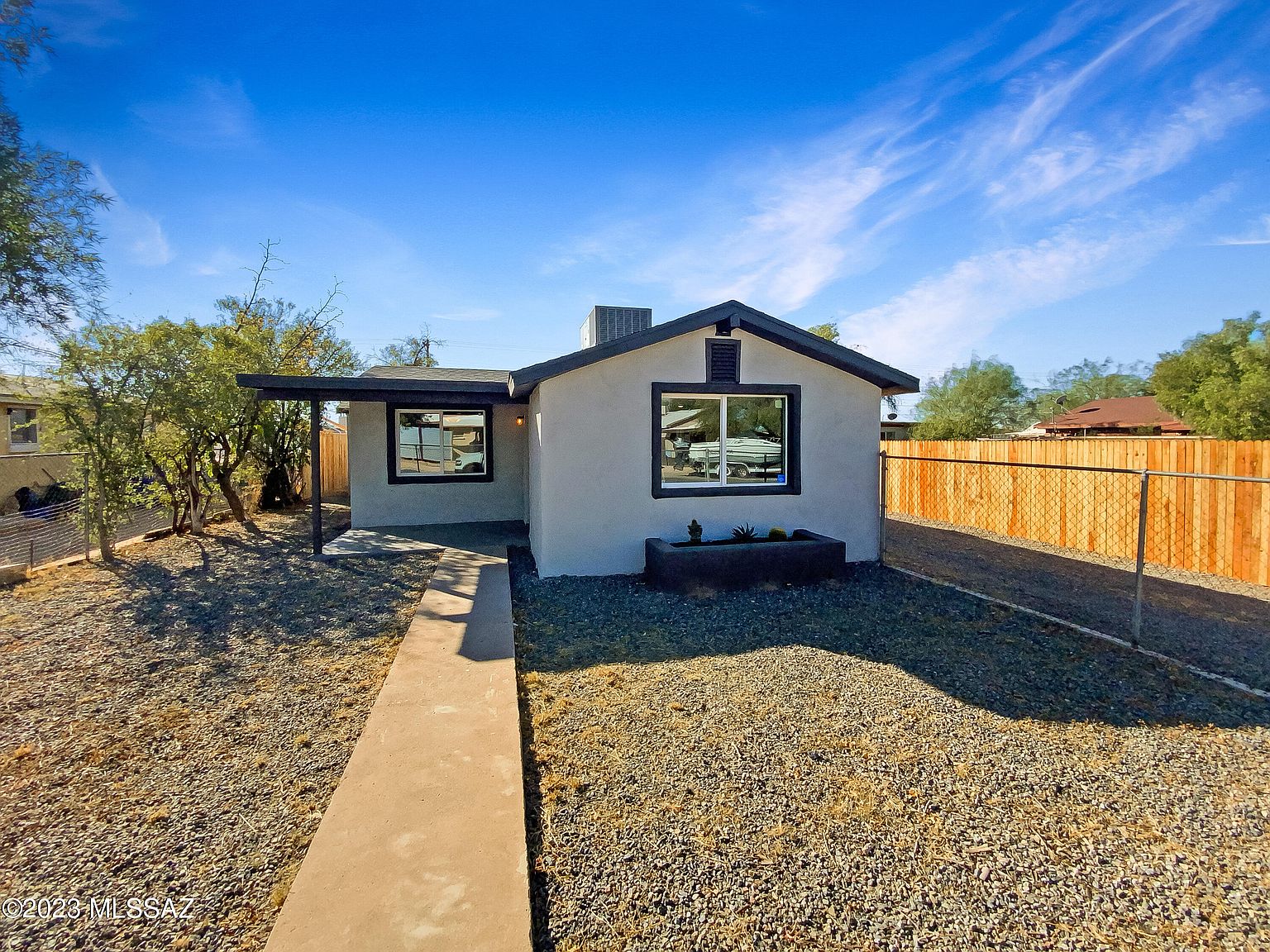357 W Columbia St, Tucson, AZ 85714 | Zillow