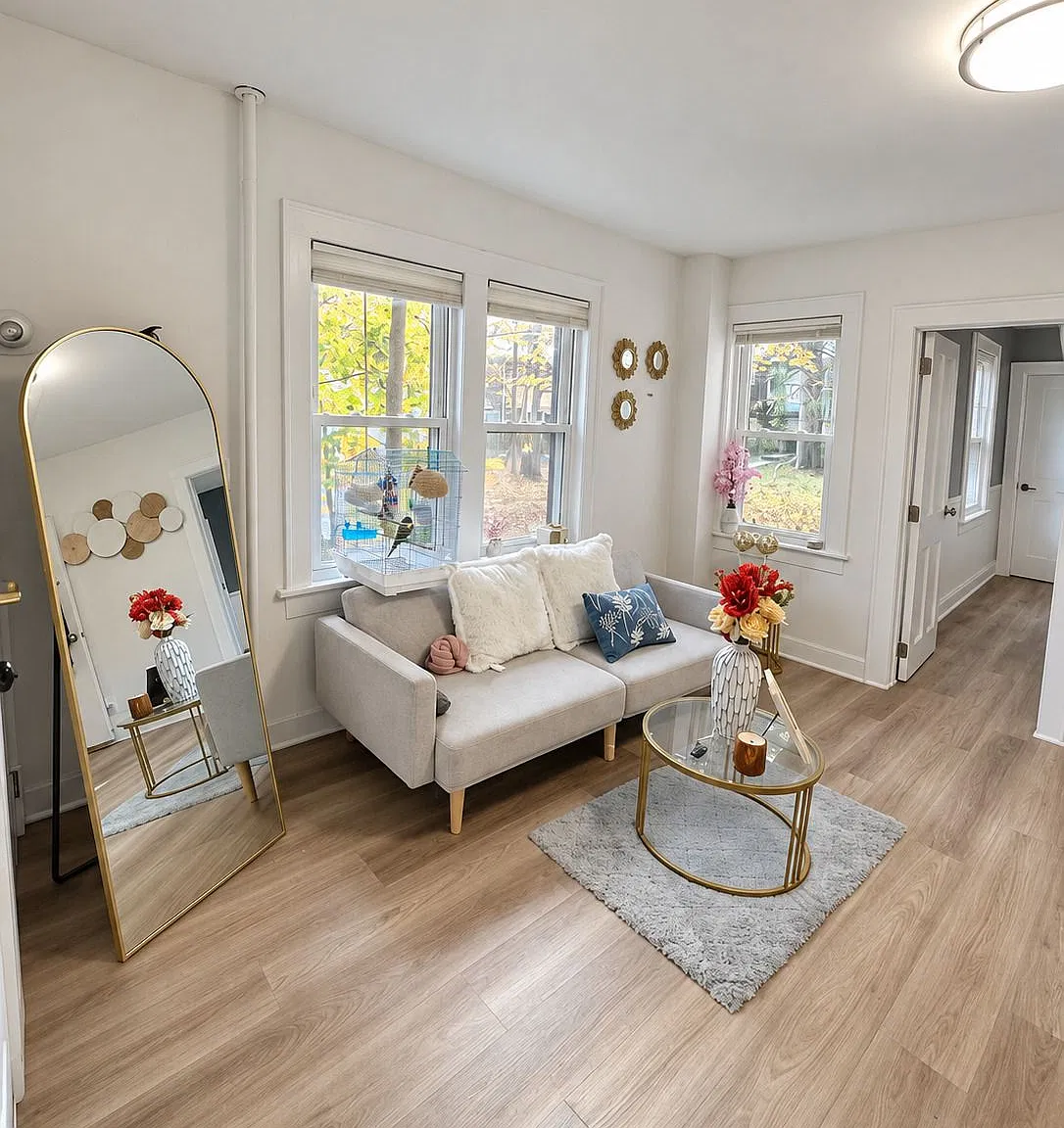 2 bed, $1,600 — Photo 3