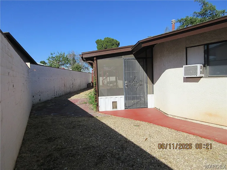 2671 Sierra Ln — Photo 13