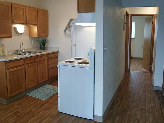 3rd image of 3422 86th St S