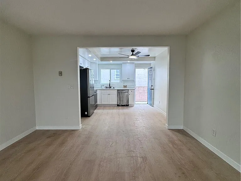 2615 Curtis Ave #B — Photo 9