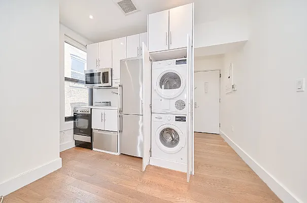 Rented by Living New York | media 8