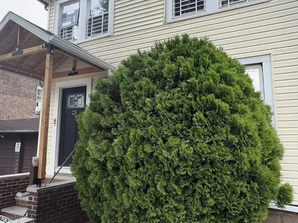 225 N Burgher Ave Floor 2, Staten Island, NY 10310