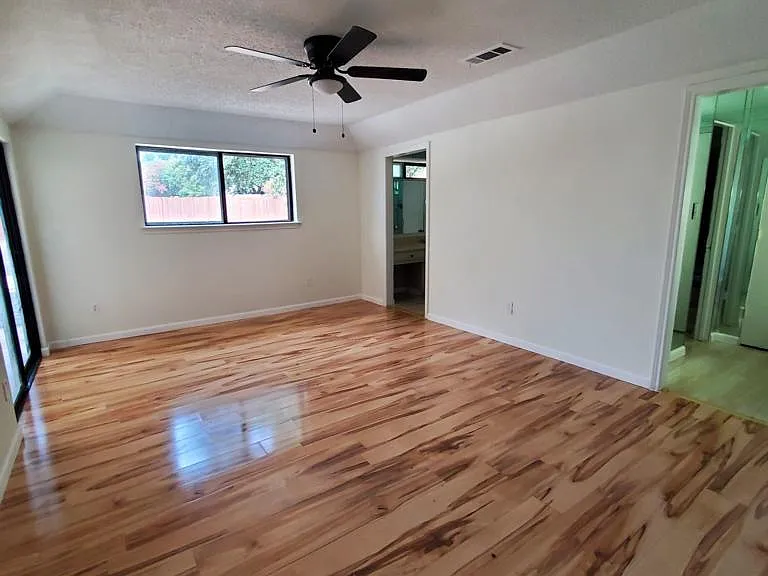 1511 Estates Way — Photo 13