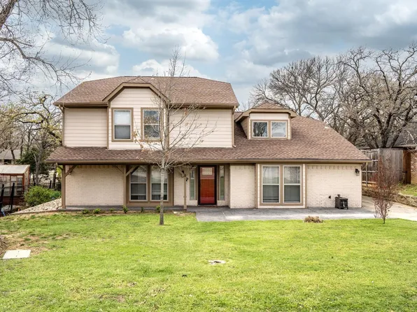 8 Live Oak Ln, Hickory Creek, TX 75065