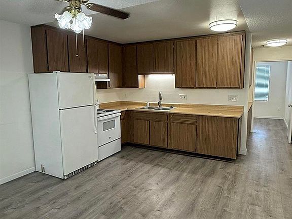 4th image of 4260 44th St APT 214