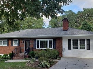 1004 Moreview Dr, Lynchburg, VA 24502