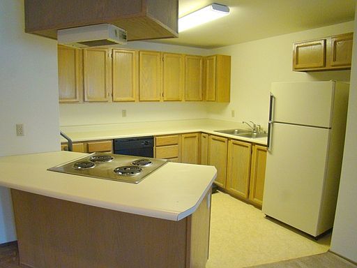 3rd image of 8508 Mary Ave NW APT 204