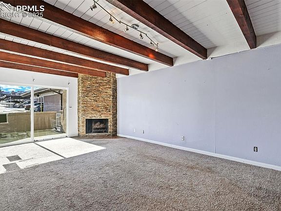 3rd image of 3240 Van Teylingen Dr APT E