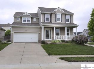 7528 N 107th St, Omaha, NE 68122