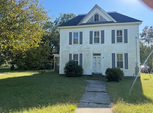 24174 White St, Parksley, VA 23421