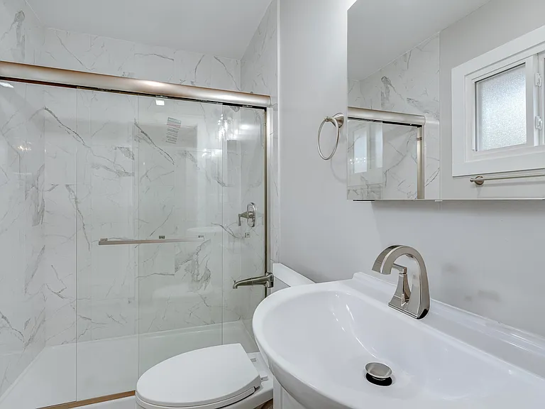 1334 Miller Ave — Photo 32