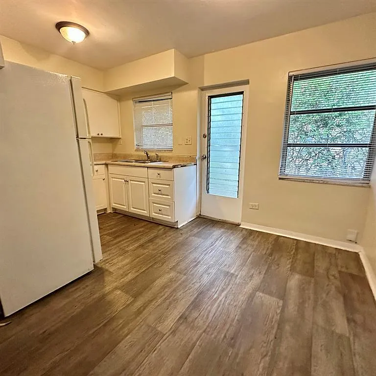 1 bed, 1.0 bath, 700 sqft, $1,325 — Photo 4