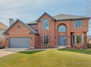 1N558 Bob O Link Dr, Winfield, IL 60190