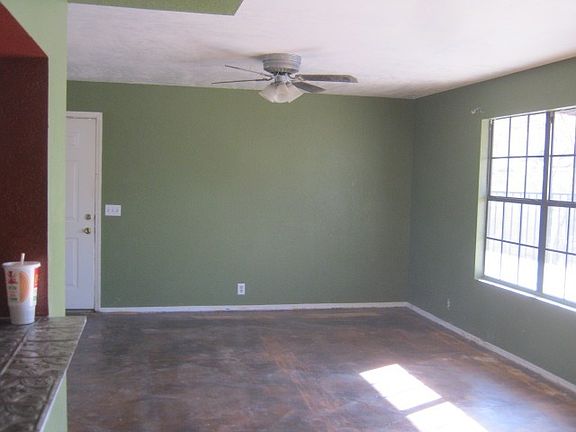 3rd image of 3741 W Tierra Buena Ln