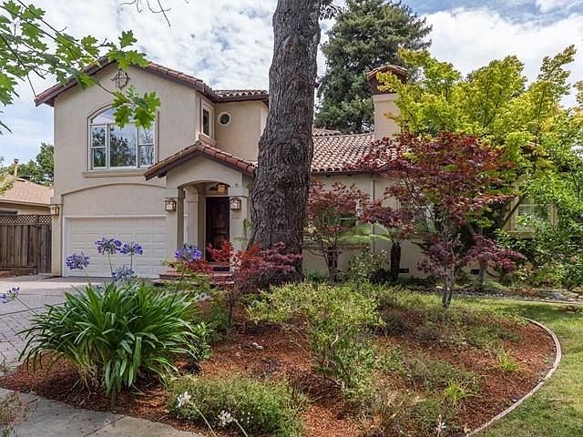1st image of 1028 Menlo Oaks Dr