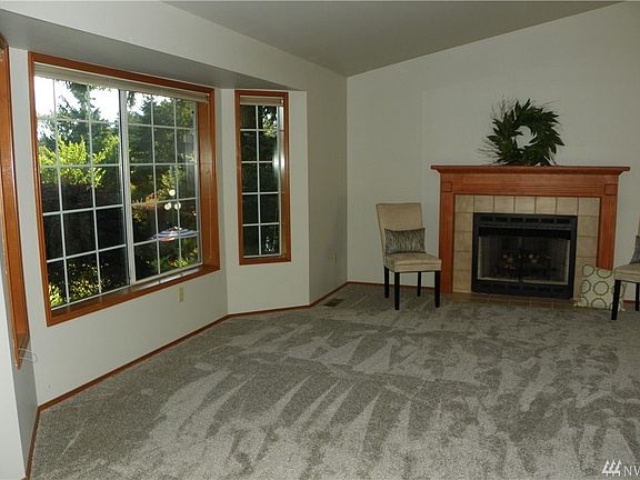 3rd image of 9511 34th Street Ct E