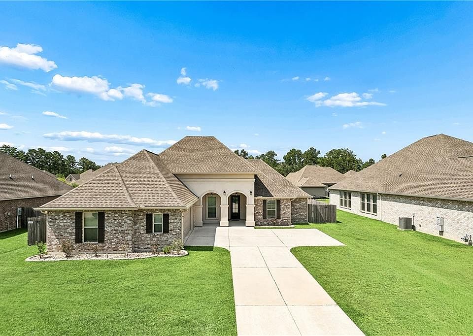 1st image of 26175 Salt Grass Dr