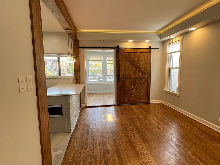 4025 N Lavergne Ave #2 — Photo 12