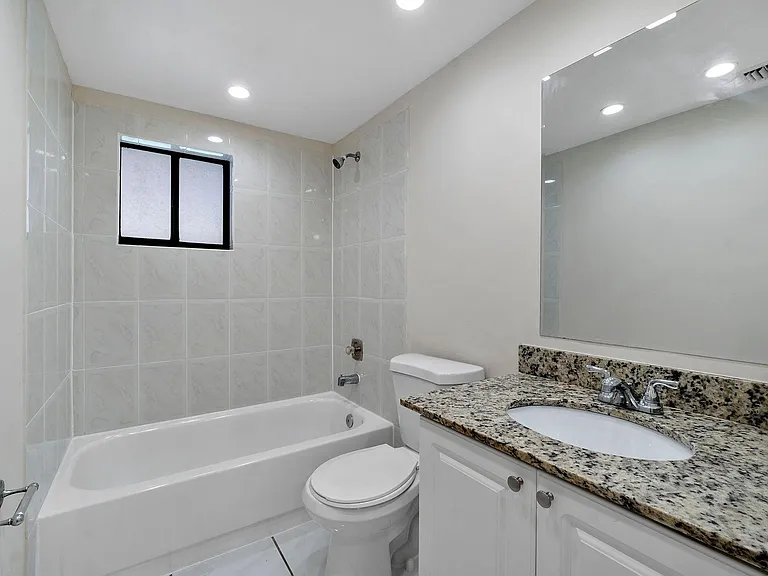 8730 SW 133rd Avenue Rd #1ST FLOOR — Photo 4