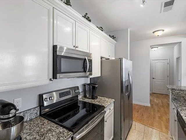 580 South Main Street - 1 — Photo 2