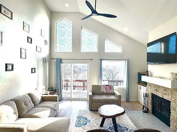 4th image of 421301 E 1183rd Rd