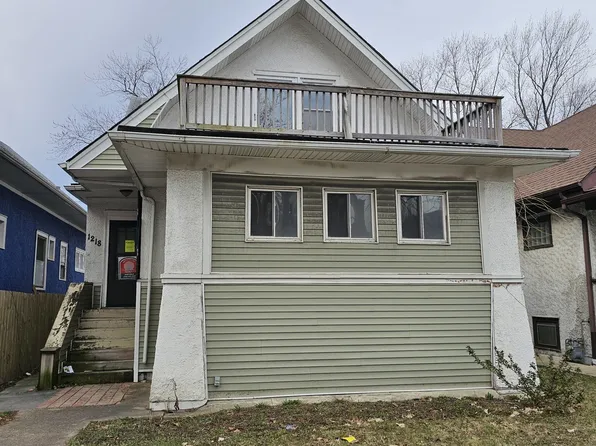 1218 N Austin Blvd, Oak Park, IL 60302