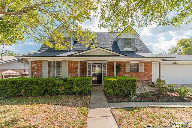 1st image of 802 Cobble Dr