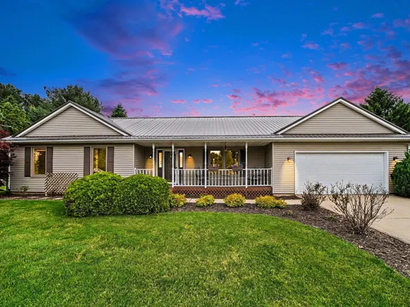 59675 Thornberry Ct, South Bend, IN 46614