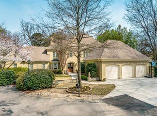 4655 Perkins Manor Cv, Memphis, TN 38117