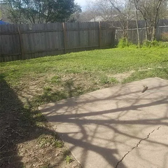 10604 Lanshire Dr #A — Photo 2