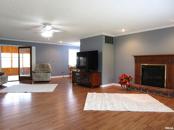 5th image of 1253 County Road 800 E