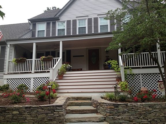 Front porch entrance