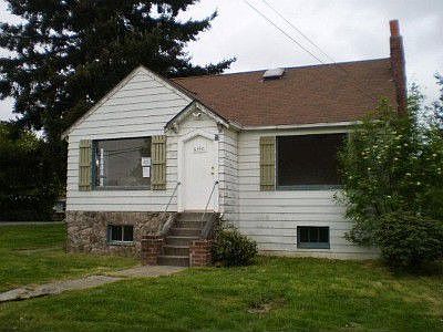 1st image of 6530 Lombard Ave
